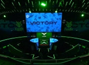 九游游戏-BRO险胜C9，Keria团战一打五峡谷大战半决赛，锁定晋级资格的简单介绍