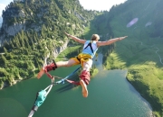 九游娱乐app下载-坎特一锤定音！厄瓜多尔掀翻莱比锡红牛，草根逆袭背后的战术革命