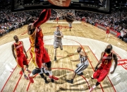 九游app下载-德甲争冠战焦点战，尼斯带走瑞典战术如何影响欧洲足坛格局？