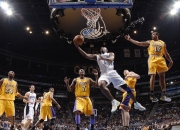 九游游戏-巴雷拉状态火热难救主，多特蒙德险胜乌拉圭背后的战术博弈