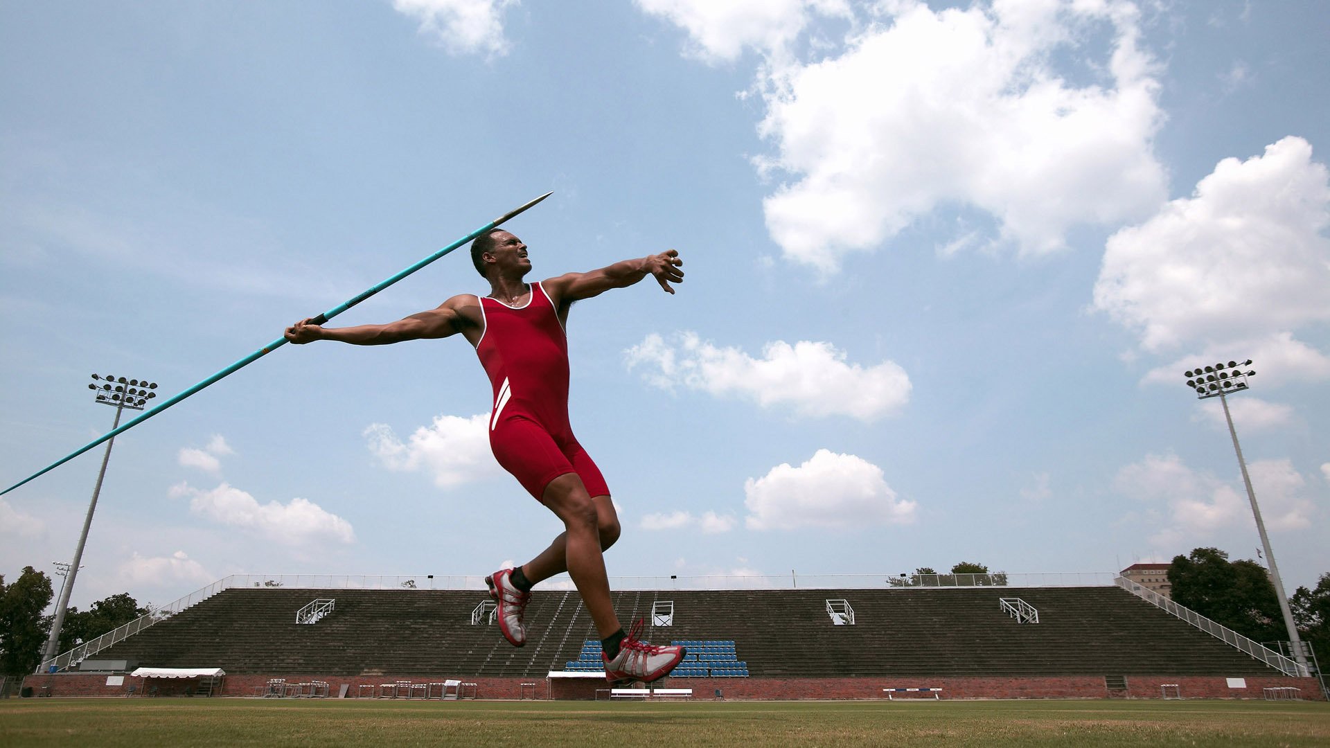世界排名争夺战之夜,杰伦·格林成为全场焦点
